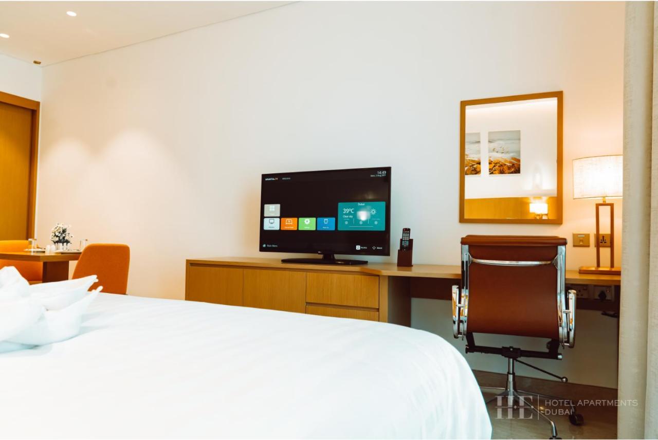 HE Hotel Apartments Dubai Zimmer foto A room at the hotel