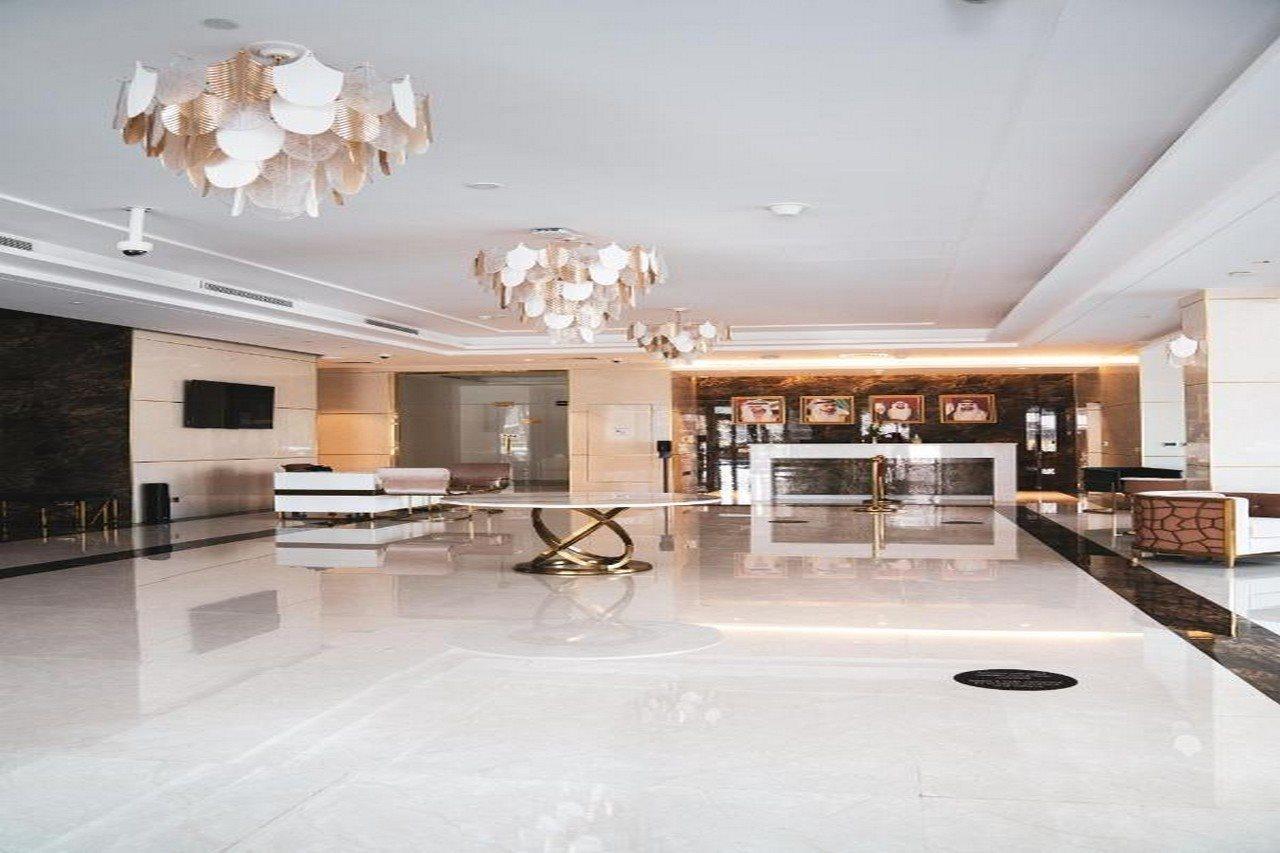 HE Hotel Apartments Dubai Exterior foto Lobby